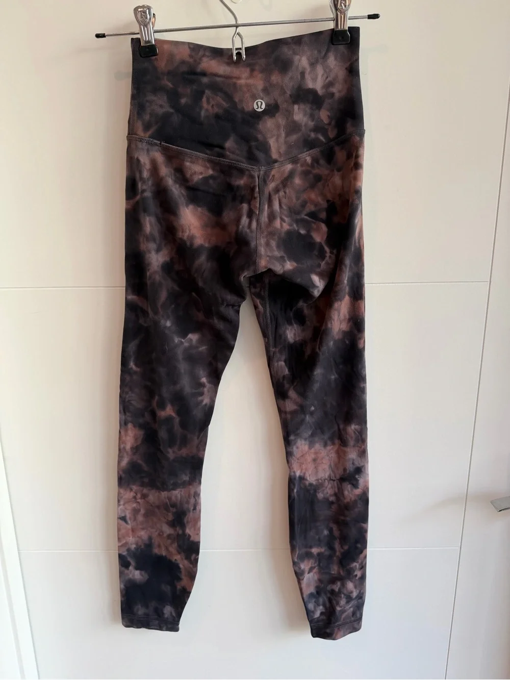 Lululemon Tie-Dye Align 25” Inseam